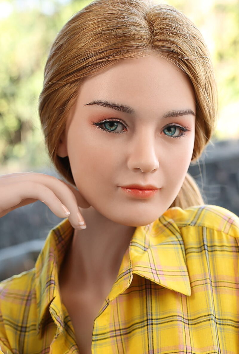 Starpery : Daisy 169 cm (5.54 ft) C cup Silicone / TPE Body doll
