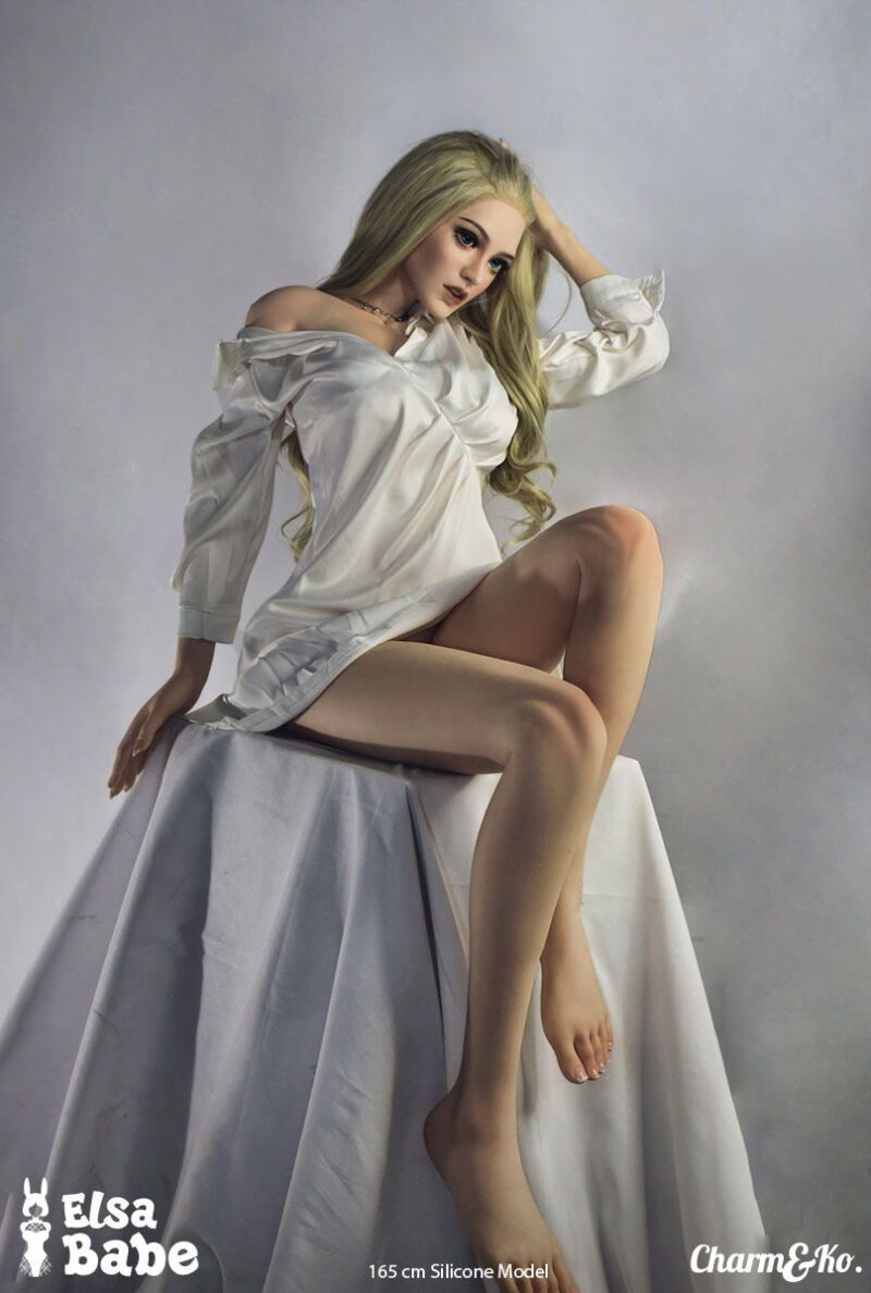 Elsa Babe : RHC004 Olivia Smith 165 cm (5.41 ft) Silicone doll - Image 5