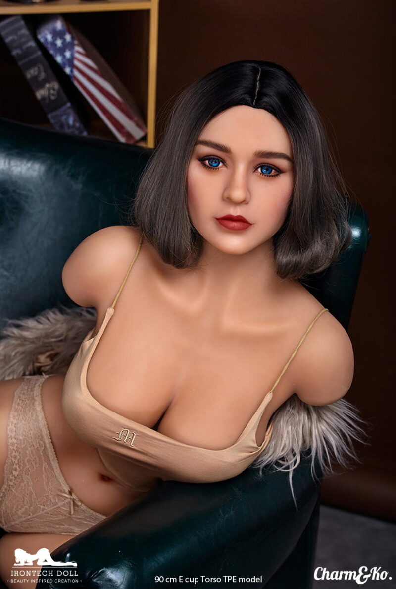 IRONTECH DOLL: S72 Julia 90 cm (2.95 ft) E cup TPE Torso - Image 4