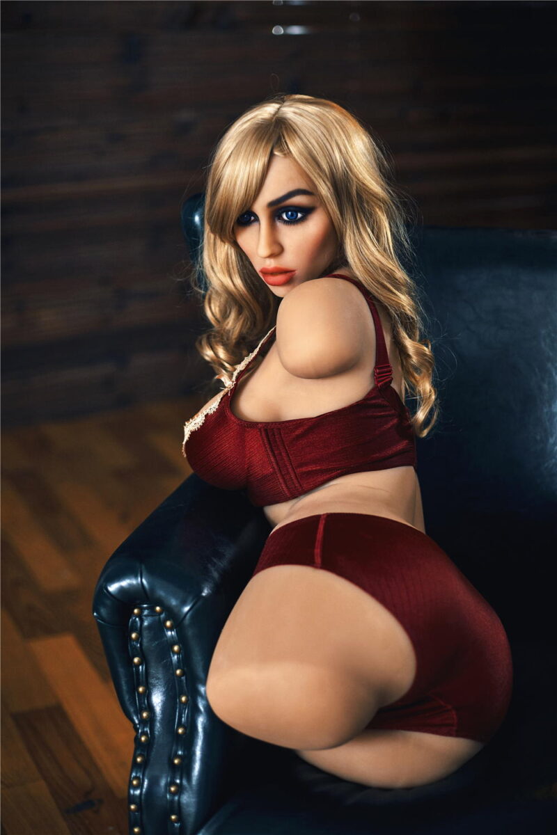 IRONTECH DOLL: S78 Natalia 90 cm (2.95 ft) E cup TPE Torso - Image 6