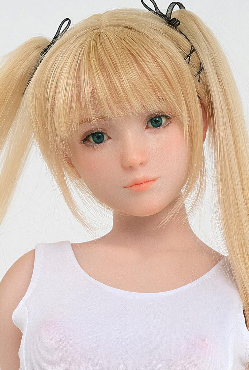 ZELEX : GE109 - 85 cm (1.79 ft) C cup Mini Silicone doll