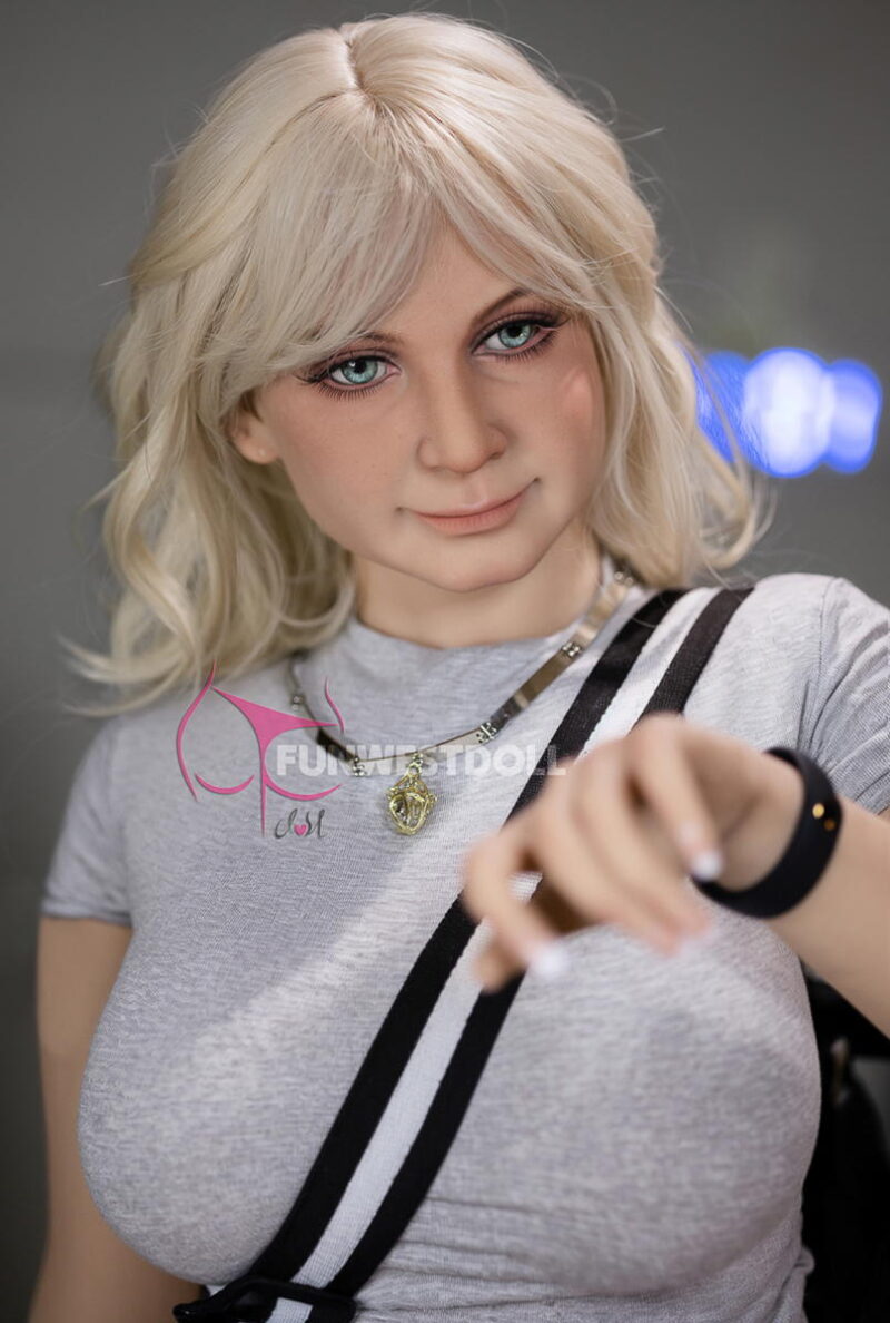 Fun West Doll : #012 Layla 140 cm (4.59 ft) G cup TPE model