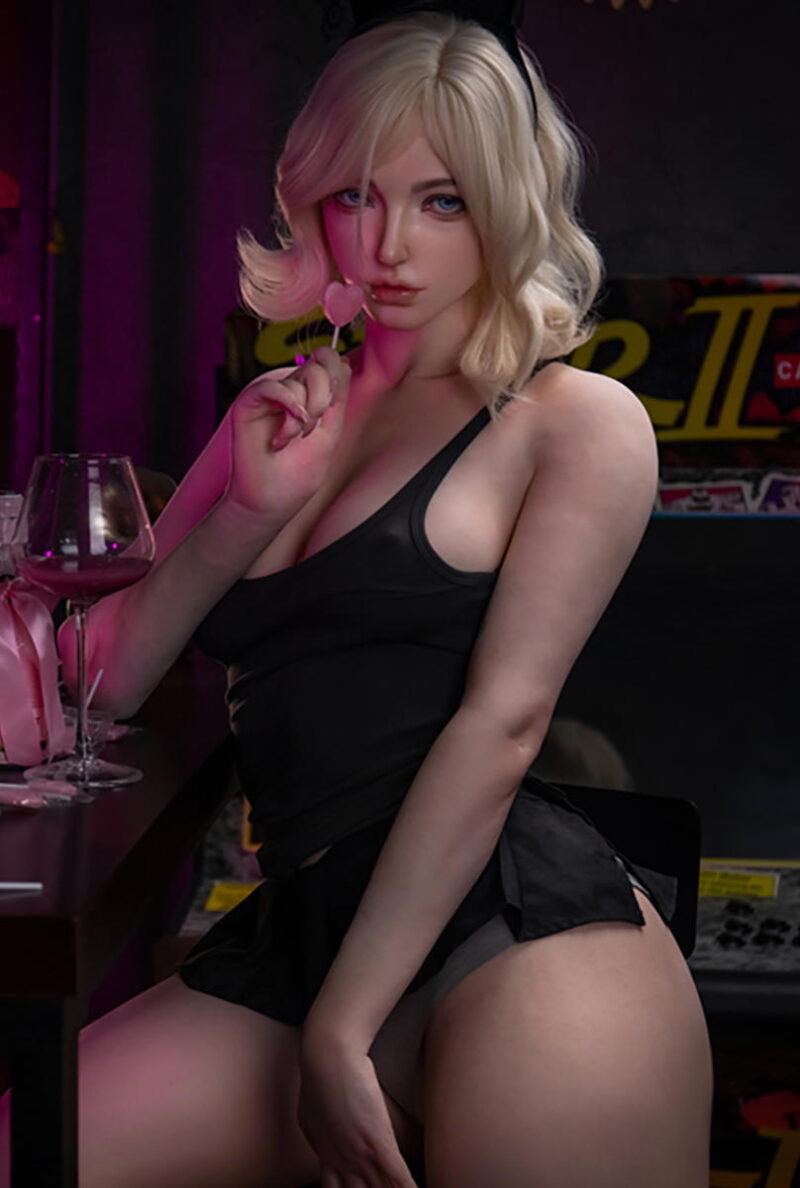 Real Lady : S41 Joline 170 cm (5.58 ft) D cup Silicone Sexdoll
