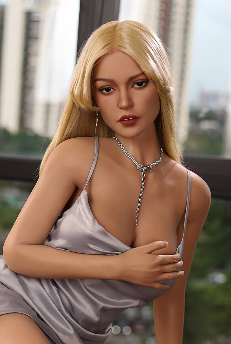 Starpery : Monique - 172 cm (5.64 ft) F cup Silicone doll